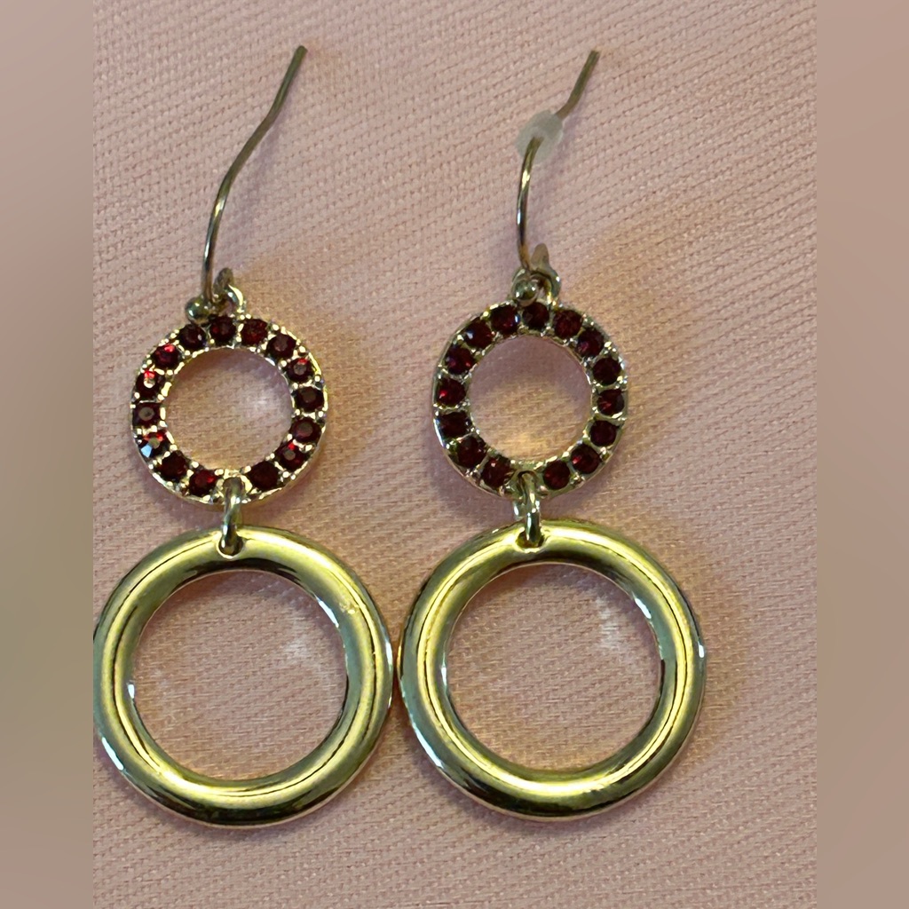 Gold & Ruby Dangling Earrings